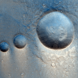 Не можем да спрем да гледаме тези забележителни кратери на Марс