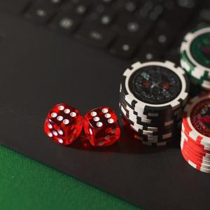 Онлайн казино функциите, които подобряват потребителското изживяване