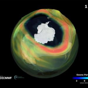 Озоновата дупка над Антарктика е с най-големи размери за последното десетилетие