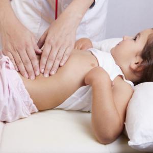 Детето e с апендицит – операцията не е задължителна