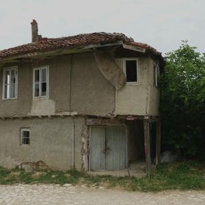 Имат ли нов шанс за обновяване българските къщи?