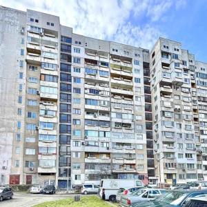 Санирането на практика: какво струва, какво изисква и какво дава?