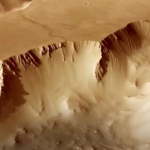 Красива визуализация показва как би изглеждал един полет над Марс