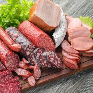 Консумацията на преработено месо увеличава риска от деменция с 44%