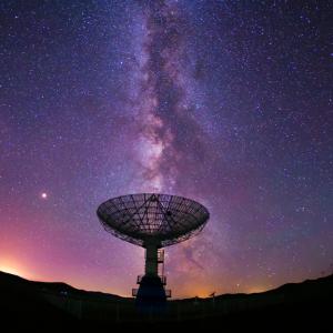 Строежът на най-големия радиотелескоп в света започна в Австралия и Република Южна Африка