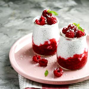 Готвим заедно и вкусно: Десерт с малини