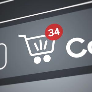 Науката зад импулсивното пазаруване: защо не можем да му устоим