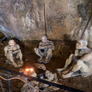 Изненадваща находка в пещерата Бачо Киро пренаписва историята на миграциите от Африка