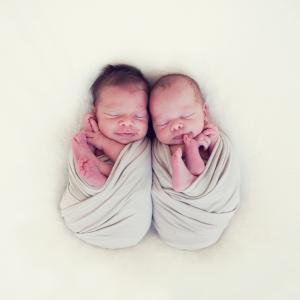 Учени съпоставят близнаци, отгледани в различни държави. И резултатите са изненадващи