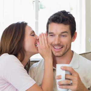 Виц: Скъпи, обичаш ли ме?