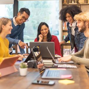 Преосмисляне на градските общности: превръщане на необитавани пространства в оживени места