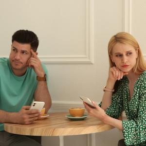 Виц: Първа среща на живо в ресторант