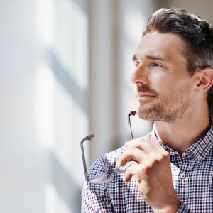 Виц: Избор между скандал с жена или с тигър