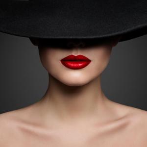 Каква символика се крие зад вашата червена рокля?