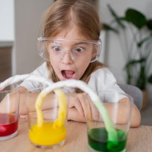 Как да си направим домашна лаборатория с децата