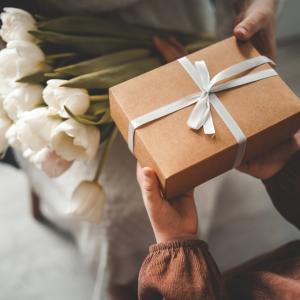 Защо някои хора не умеят да подаряват