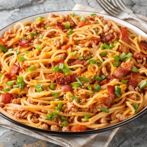 Какво пази спагетите цели при варене? Ново шведско проучване разкрива ролята на глутена и солта