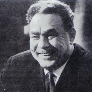 Виц: Любимото хоби на Брежнев