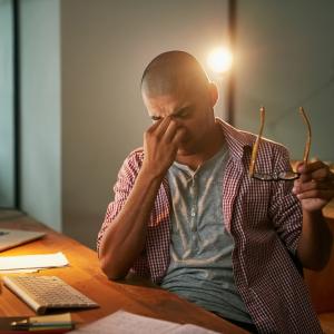 Могат ли болкоуспокояващите да предизвикват главоболие?