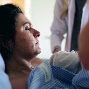 Червата на жена буквално се завързаха на възел след раждането