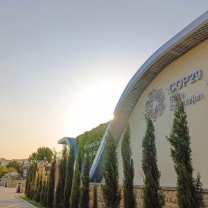 Превръща ли се COP29 в зелено прикритие за петролната индустрия?