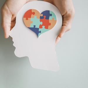 Учени опровергаха твърденията на Тръмп за връзка между парацетамол и аутизъм