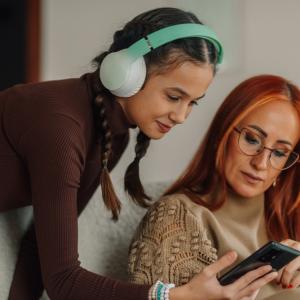 Виц: Сега родителите имат приложение за местоположение