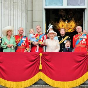 8 от най-странните длъжности в услуга само на кралското семейство