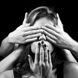 6 типа хора, които се хранят с вашата енергия: Избягвайте ги на всяка цена