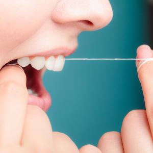 10 трика за грижи за зъбите, които ще ви спасят от зъболекаря