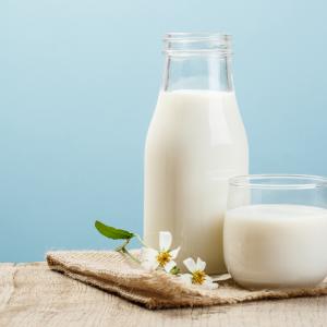 Скоро ще можем да пием създадено в лаборатория мляко без лактоза