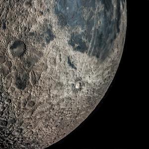 Луната наистина има „две лица“: нови изследвания разкриват дълбоки различия между близката и далечната страна