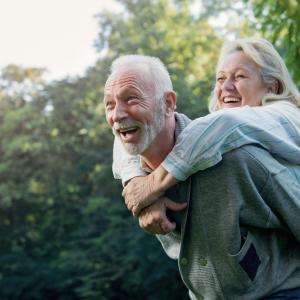 Колко дълго ще живеят възрастните хора? Всичко зависи от 17 фактора