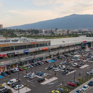 HOLIDAY PARK Красно село отвори врати