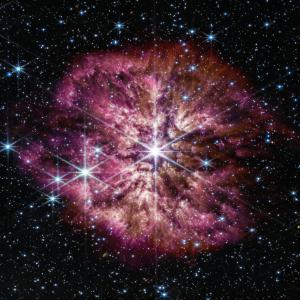 “Джеймс Уеб“ засне рядка звезда, която е на ръба да избухне като свръхнова