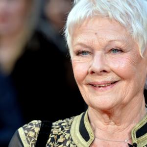 Джуди Денч си направи първата татуировка на 81-годишна възраст. Ето каква е тя