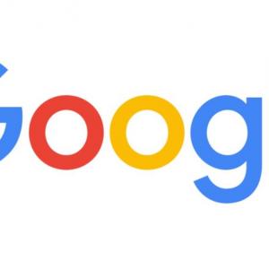4 септември 1998 г. - Лари Пейдж и Сергей Брин основават корпорация с името Google 