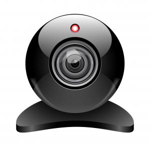 Директорът на ФБР: покрийте уебкамерата си с лепенка!