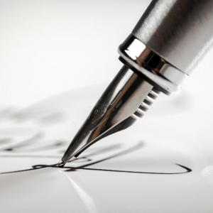 Такава една чудна и толкова хубава бъркотия е животът: 20 цитата от Димитър Талев