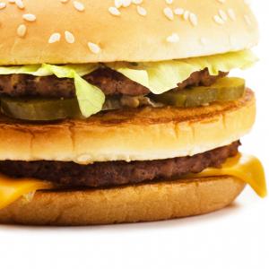 Какво се случва с тялото ви, след като изядете един Big Mac?