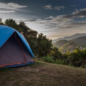 Една седмица на палатка решава проблемите със съня