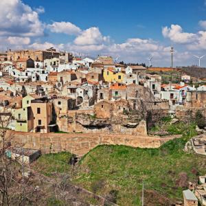 Airbnb търси човек, който да живее в италианско градче и да яде паста