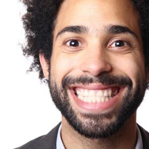 Видео: Когато манекенът в магазина за дрехи ви ритне