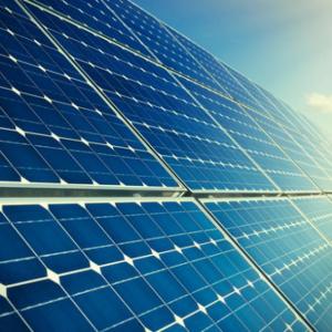 Нов соларен панел улавя енергия от дъждовни капки