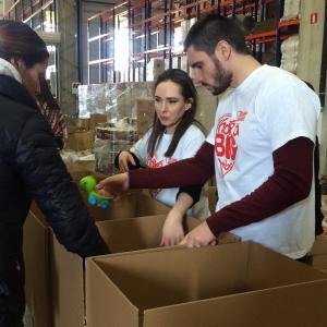 Holiday Heroes достави 5970 празнични пакета  