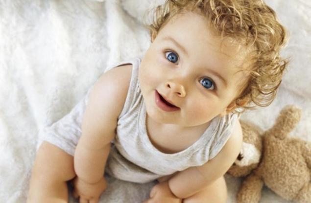 На каква възраст трябва да спрете да наричате бебето си "буболечка"