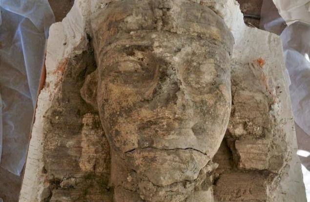 Археолози откриха два гигантски сфинкса в "Храма на милион години", построен преди 3300 години