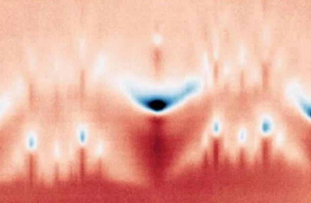 След 86 години физици най-накрая създадоха кристал от електрони