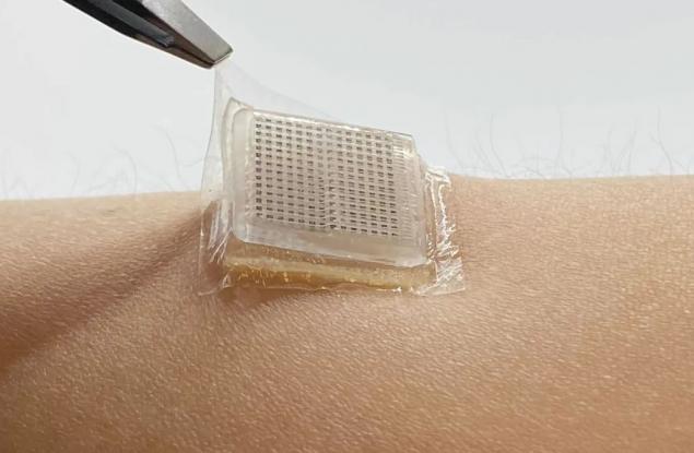 Тази „лепенка“ произвежда толкова ясни образи, че можете да видите органите си