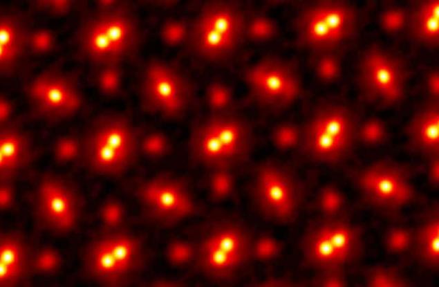 Заснеха атоми с рекордна резолюция